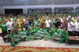 Bobby Nasution beri bonus Rp66 miliar untuk atlet PON dan Peparnas