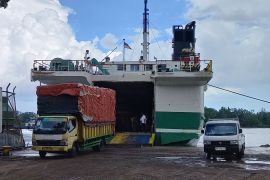 Arus mudik di Pelabuhan Pangkalbalam naik tujuh persen