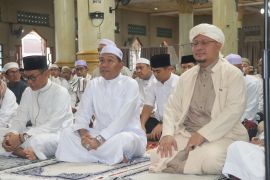 Bupati HSS ikuti Shalat Idul Fitri di Mesjid Taqwa Kandangan