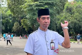 Margasatwa Ragunan dipadati ribuan pengunjung di H+1 Lebaran