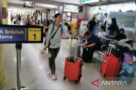 KAI layani 9.800 penumpang kereta api hari pertama Lebaran 2025 di Sumut