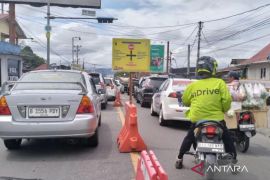 Polisi: Sistem "One Way" efektif atas kemacetan Padang Pariaman-Bukittinggi