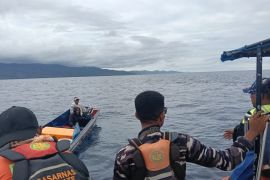 Operasi SAR tiga korban longboat di Pulau Mangoli  ditutup