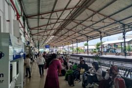 KAI Daop 7: Jumlah penumpang berangkat naik 13,2 persen di H2 Lebaran