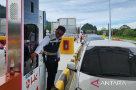 Cara cek tarif tol online melalui Travoy, BPJT, dan Jasa Marga