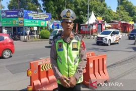 Arus milir di Tol Batang-Semarang ramai lancar