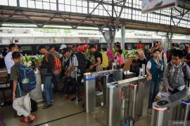 Pemerintah siapkan diskon tiket transportasi selama libur Lebaran 2026