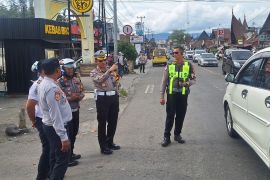Polisi masih dapati pelanggar sistem "One Way" Padang-Bukttinggi