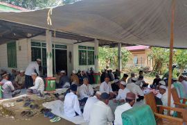 Tiga desa hadiri haul Datuk Kulampaian di Desa Aluan Mati HST Kalsel