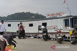 Penumpang angkutan sungai  di Samarinda melonjak saat arus balik