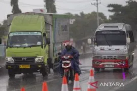 Akhir pekan, BMKG peringatkan potensi turun hujan di Bandung dan sejumlah kota