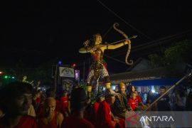Tradisi Kirab Syawalan di Indramayu