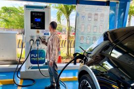 Tren Kendaraan Listrik Meningkat di Mudik Idul Fitri, SPKLU PLN UID Sumbar Catat Pertumbuhan Signifikan