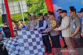 Indonesia begins one-way toll road scheme to ease Java's Eid traffic