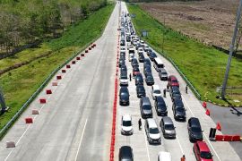 Sebanyak 17.094 kendaraan melintasi  Tol Kutepat pada 6 April 2025