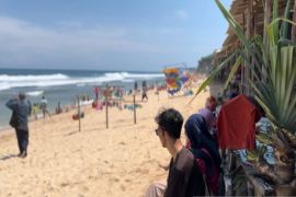  Jumlah wisatawan libur lebaran capai 143.992 orang