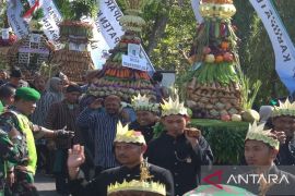 Perayaan  Syawalan di Kudus diwarnai Parade Seribu Ketupat