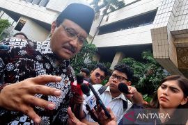 Terpopuler: NTB komitmen tegakkan meritokrasi, dampak kebijakan tarif AS hingga lahan untuk Sekolah Rakyat