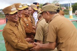 HUT RI ke 80, Pemkab dan Forkopimda apel kehormatan di Taman Makam Pahlawan