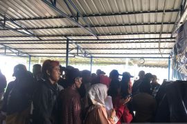 KSOP Ambon catat jumlah penumpang 47.822 orang pada libur Lebaran 2025