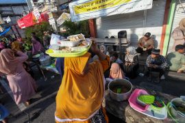 Lebaran ketupat di Surabaya