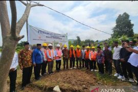 Wali Kota  Aji Man  resmikan Masjid Haedar Nashir UM Bima