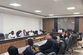 Pemkab Jayawijaya mendukung program ekspedisi kemanusiaan Papua menanam