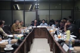 Firman Yusi optimistis target pertumbuhan ekonomi Kalsel 8,1 persen tercapai