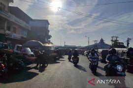 Pemkot Bengkulu surati PKL agar tidak berjualan di bahu jalan