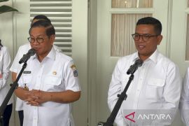 Andra Soni bertemu Pramono Anung bahas soal banjir, sampah hingga MRT