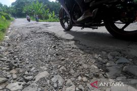 DPUPR Kabupaten Bogor segera perbaiki 24 ruas jalan rusak pada tahun ini