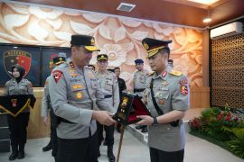 Kapolda Banten pimpin serah terima jabatan Karo SDM Polda Banten