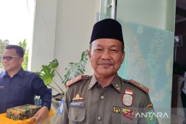 Pemkot Bengkulu tegur PKL di kawasan Pantai Panjang