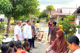 Bupati Batola tegaskan komitmen terhadap perbaikan infrastruktur
