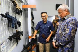 BNN-Pindad perkuat sinergi penanggulangan narkoba lewat teknologi