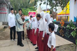 Bupati Kulon Progo minta Aneka Usaha membuat rencana bisnis baru