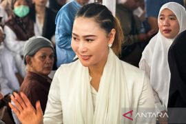 Inul sebut Titiek Puspa sang "maestro"