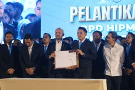 Sebanyak 204 Pengurus HIPMI NTB dilantik