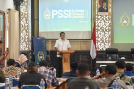 Pemkab Sleman berkomitmen terus meningkatkan berbagai fasilitas olahraga