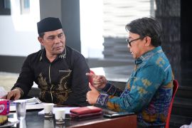 Bupati Aceh Besar-WRI bahas potensi ekonomi hutan lestari