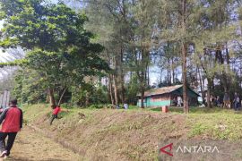 Pemkot Bengkulu pasang lampu jalan di sepanjang kawasan Pantai Panjang