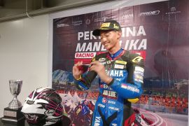Pembalap asal NTB Arai Agaska raih juara race pertama MRS 2025 di Sirkuit Mandalika