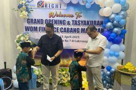 WOM Finance resmikan perpindahan kantor Cabang Mataram ke lokasi baru