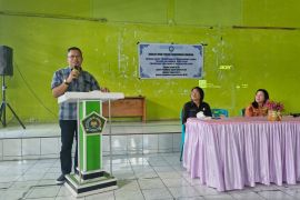 Kemenag tingkatkan kompetensi diri guru PAK di Bitung