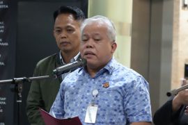 Kejagung periksa dua hakim terkait kasus suap