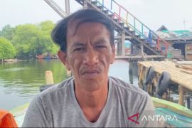 Nelayan Bekasi keluhkan akses masih tertutup pagar laut