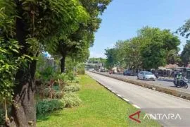 Pemkab Karawang dan KAI kolaborasi menata RTH di perkotaan