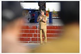 Gubernur Kaltara instruksikan jajarannya pakai aksesoris lokal