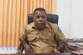 Kesbangpol Kota Sorong tertibkan ormas tak miliki sekretariat