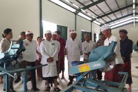 Bupati Bangli resmikan gedung sentra IKM bambu